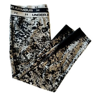 Under Armor Women's Size Medium Cropped Leggings Logo Running Gym Workout Mesh